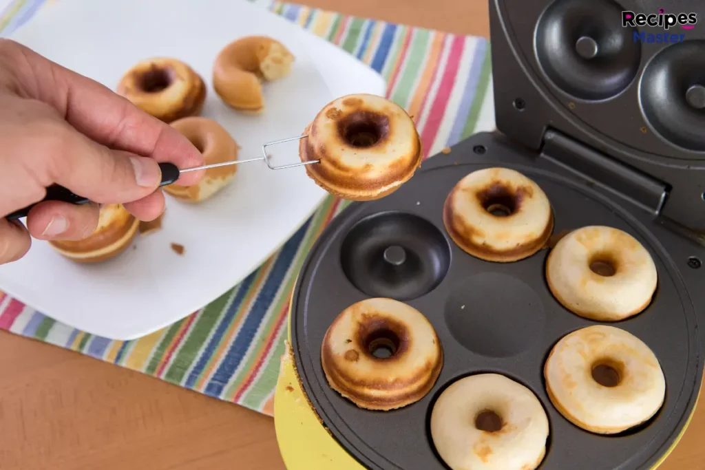 donut maker a baker